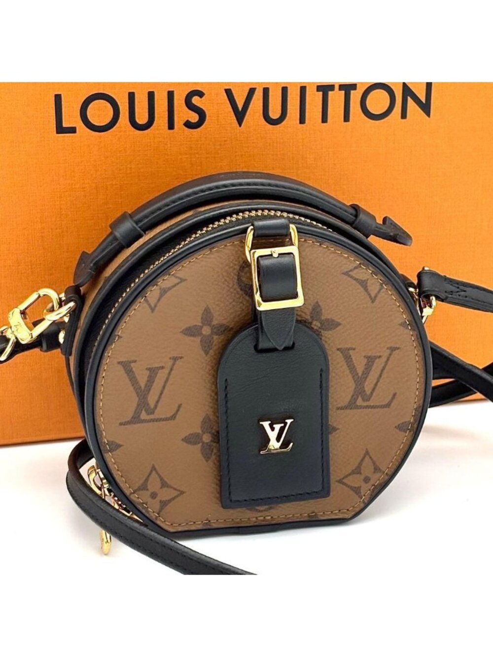 Louis Vuitton Shoulder Bag Monogram Mini Boite Chapeau